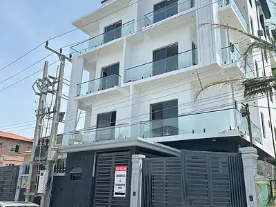 Flat / apartment for sale  2 Bedroom Apartment with Elevator and Swimming Pool Ikate, Lekki, Lagos
