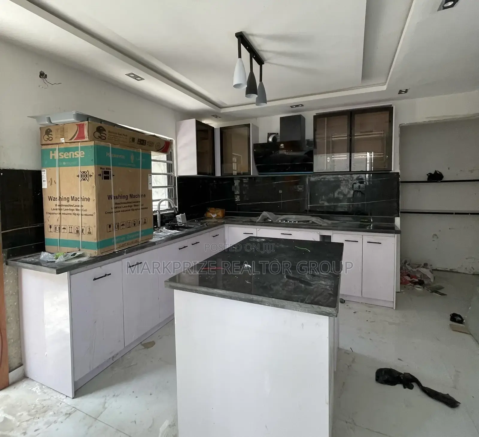 5bdrm Duplex in Lekki County Homes for sale
