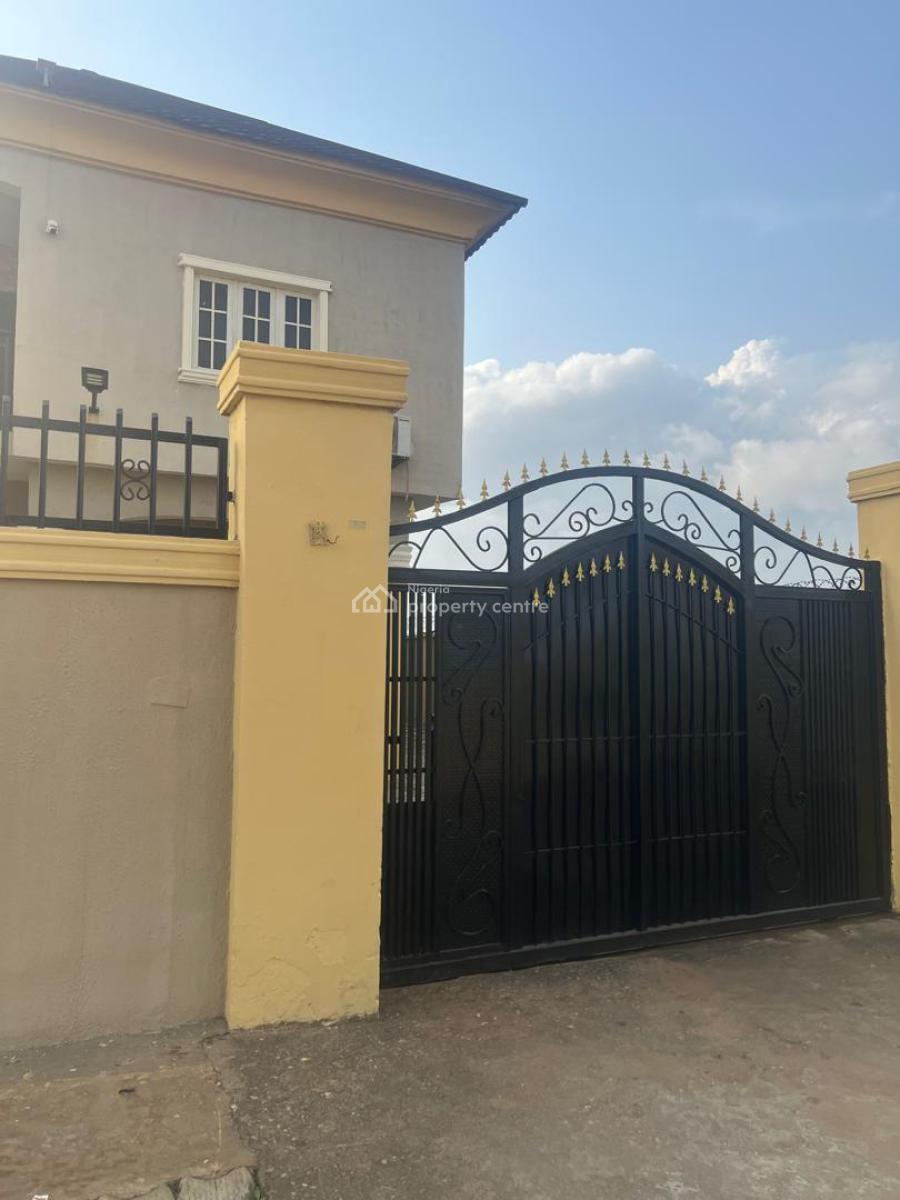 4 bedroom detached duplex for sale