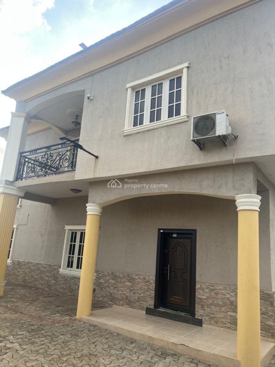 4 bedroom detached duplex for sale