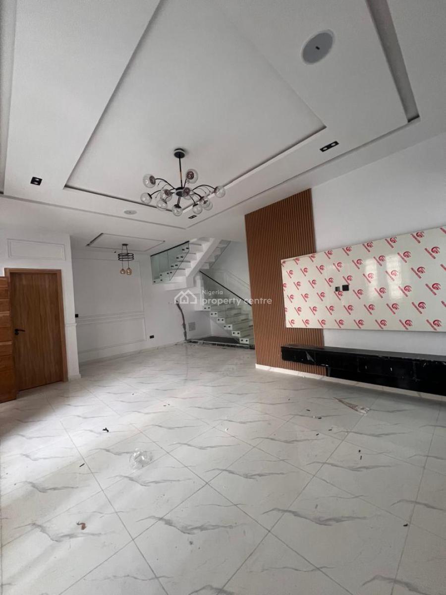 4 bedroom semi-detached duplex for sale