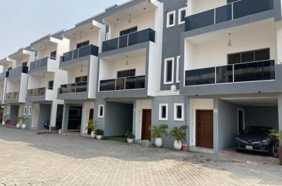 4 Bedroom terrace with bq in a call to access mini estate  Location :  Ikate lekki , Lagos  Price : 270m