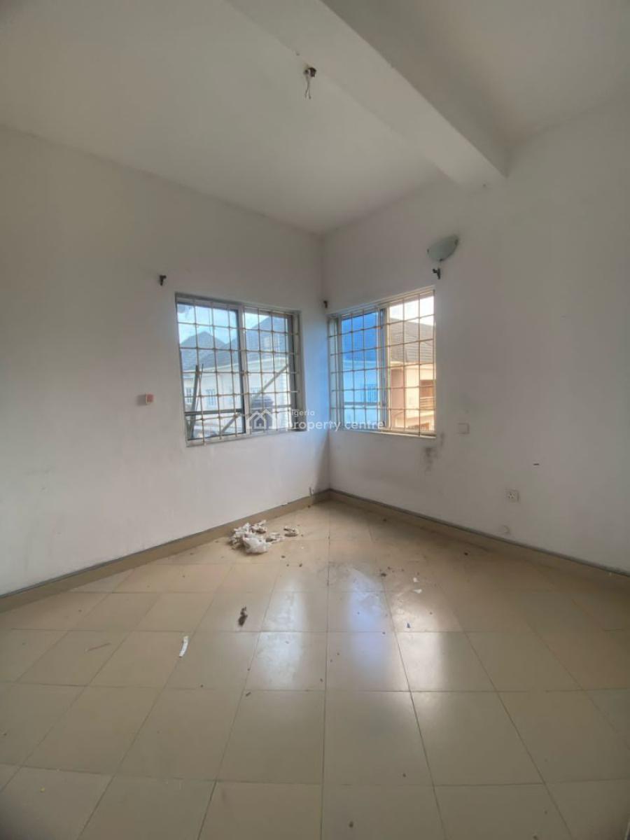 Self contain (single rooms) for rent