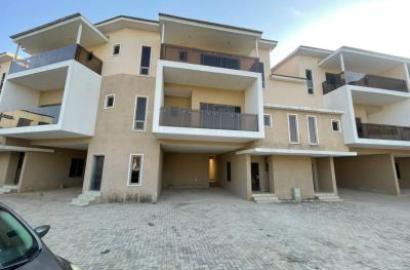 4-bedroom Triplex Terrace Duplex