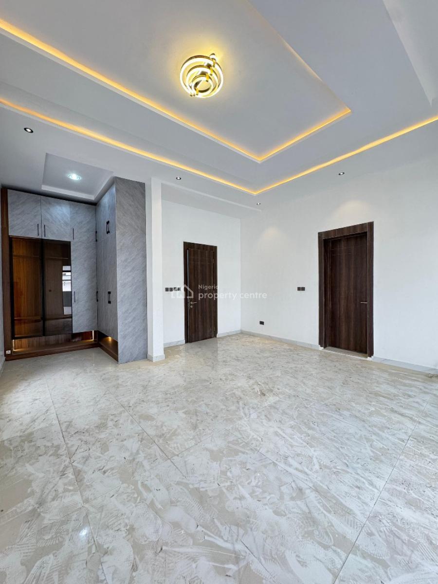5 bedroom detached duplex for sale