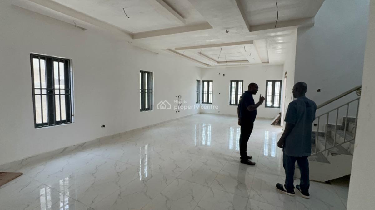 Solid Built 5 Bedroom Fully Detached Duplex In A Serene Environment