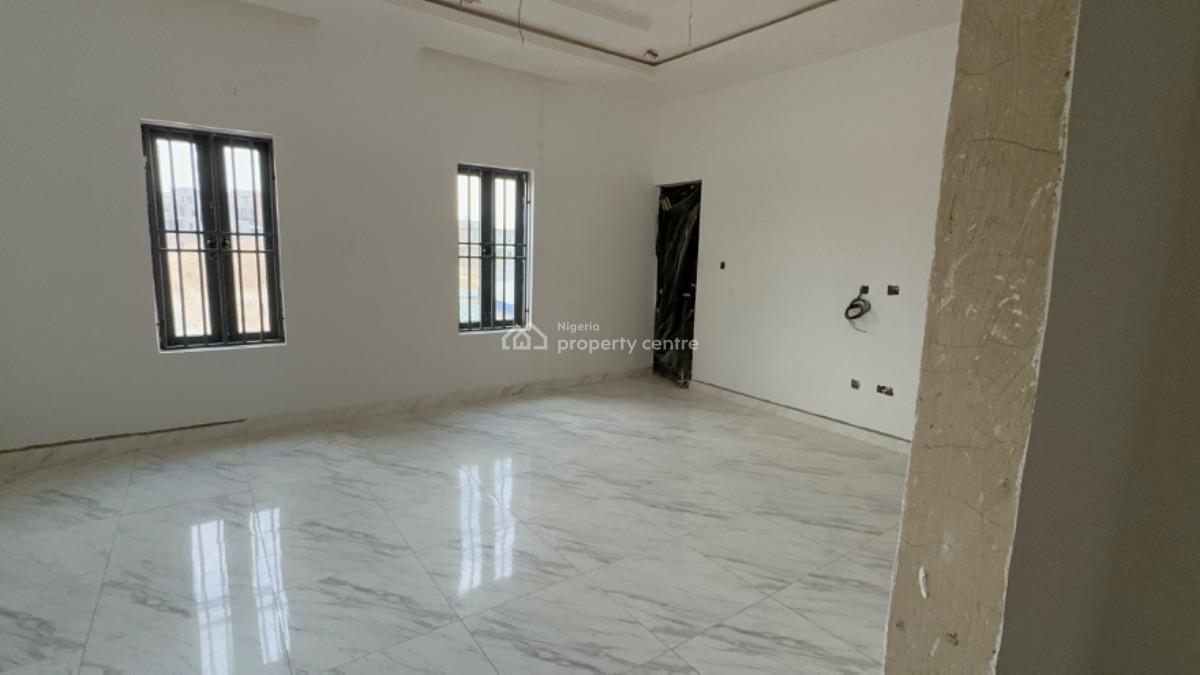 Solid Built 5 Bedroom Fully Detached Duplex In A Serene Environment