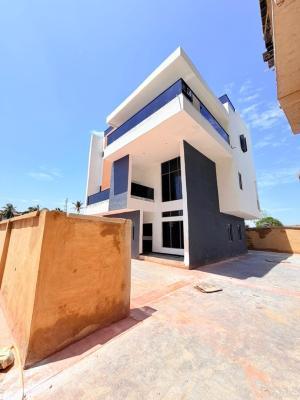 5 bedroom detached duplex for sale