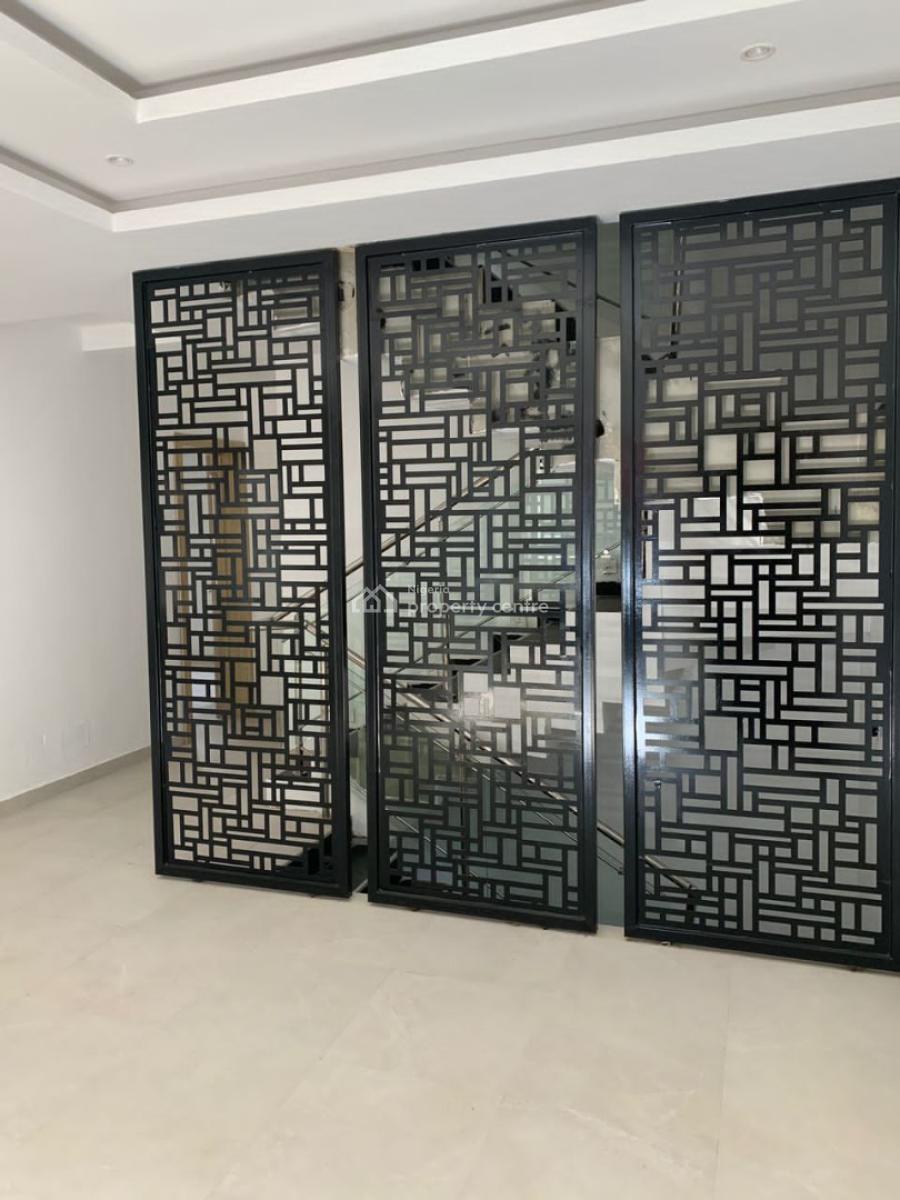 5 bedroom terraced duplex for sale