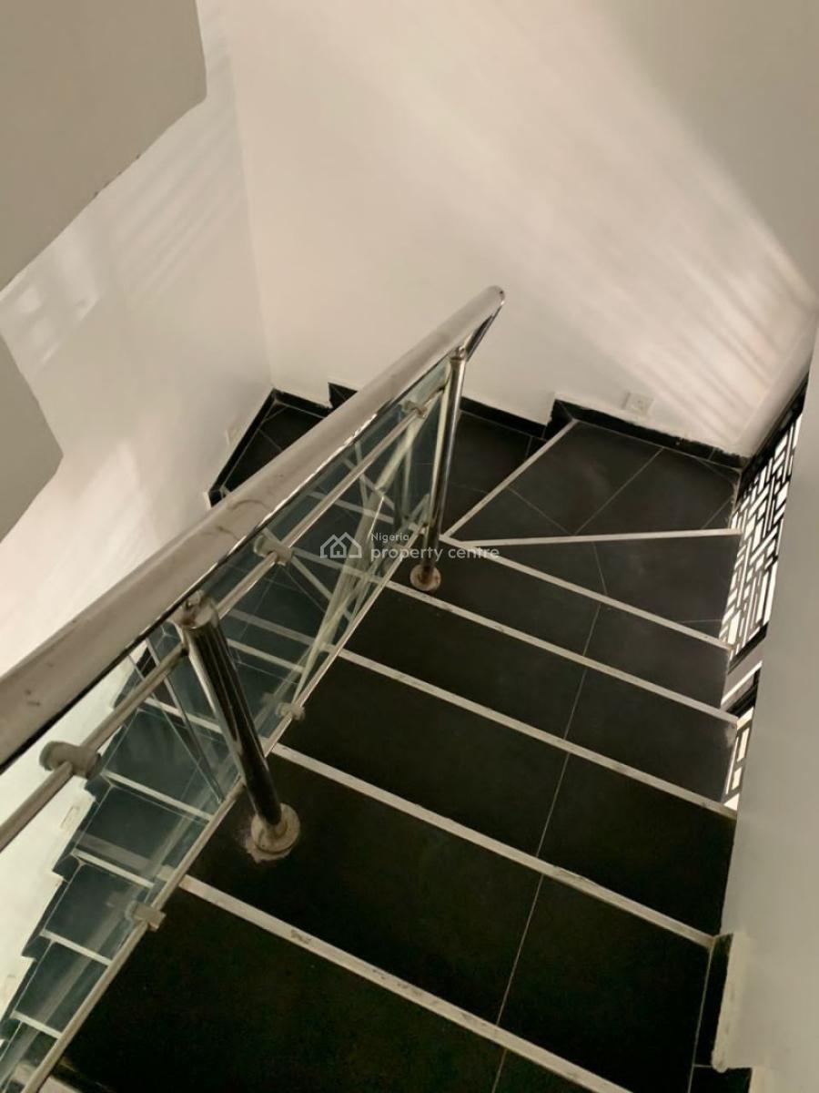 5 bedroom terraced duplex for sale