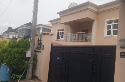 A 5bedroom duplex fully detached is up for sale.  Location: Magodo Phase2, Shangisha, Lagos