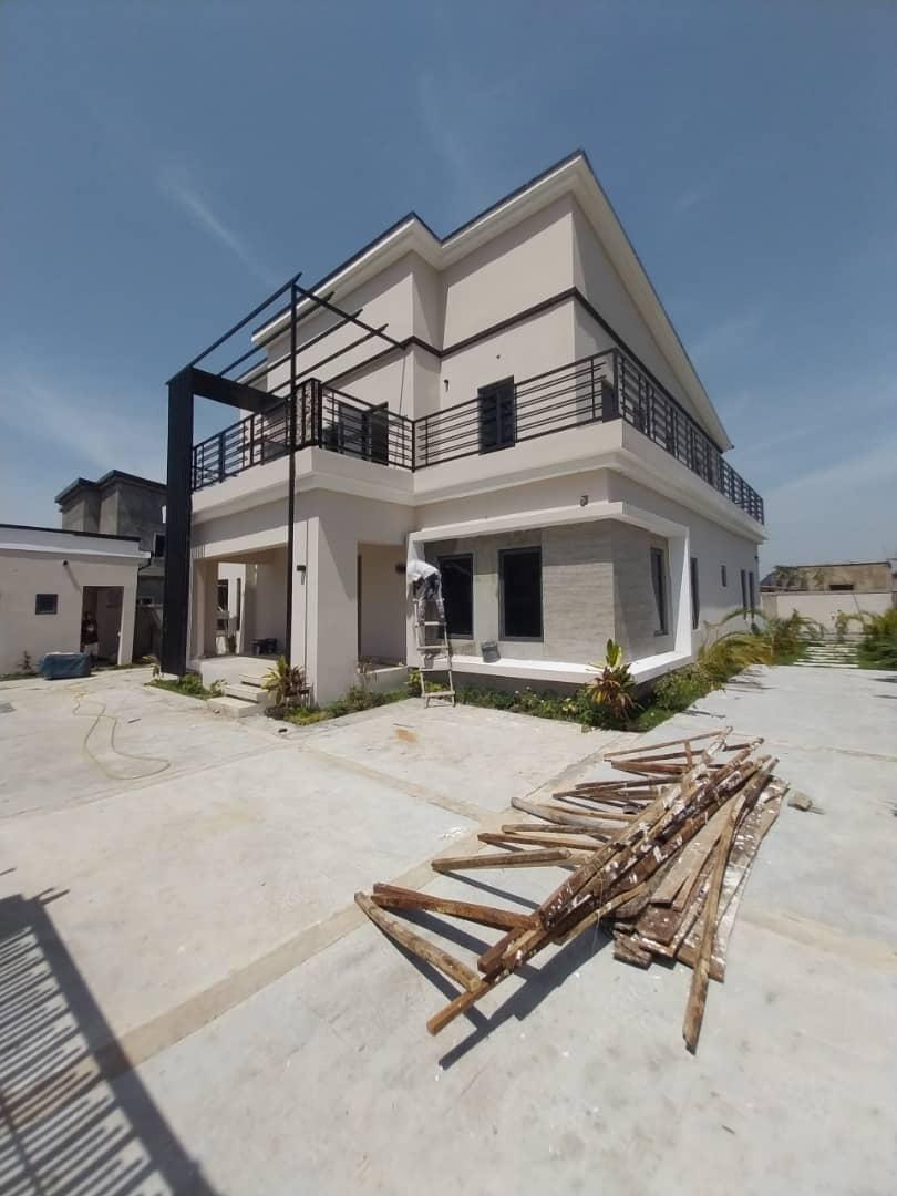 lugbe sale fully detached 4-bedroom duplex with 1bq + swimming pool in an estate