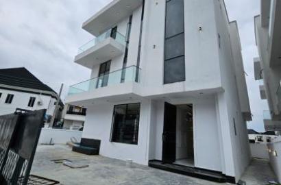 5 Bedroom House In Lekki