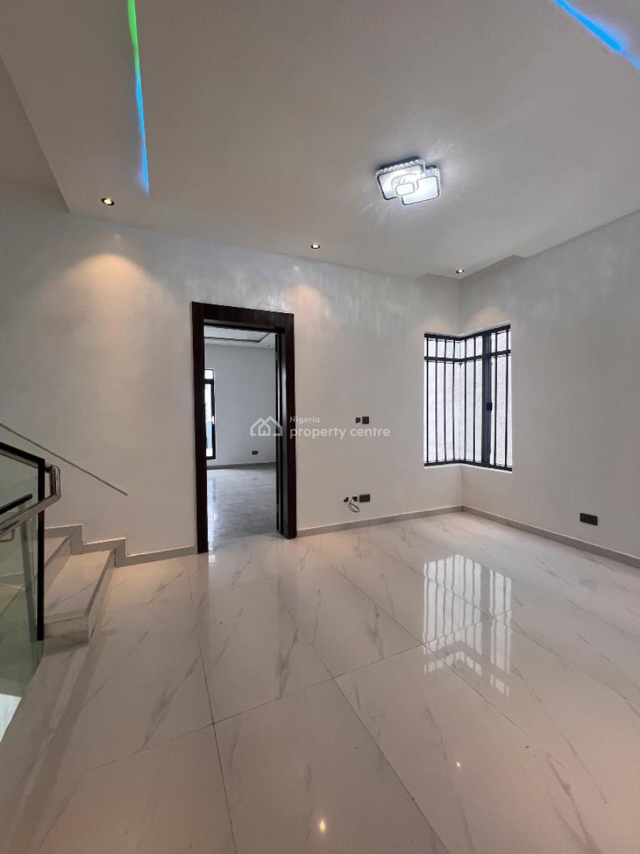 5 bedroom detached duplex for sale