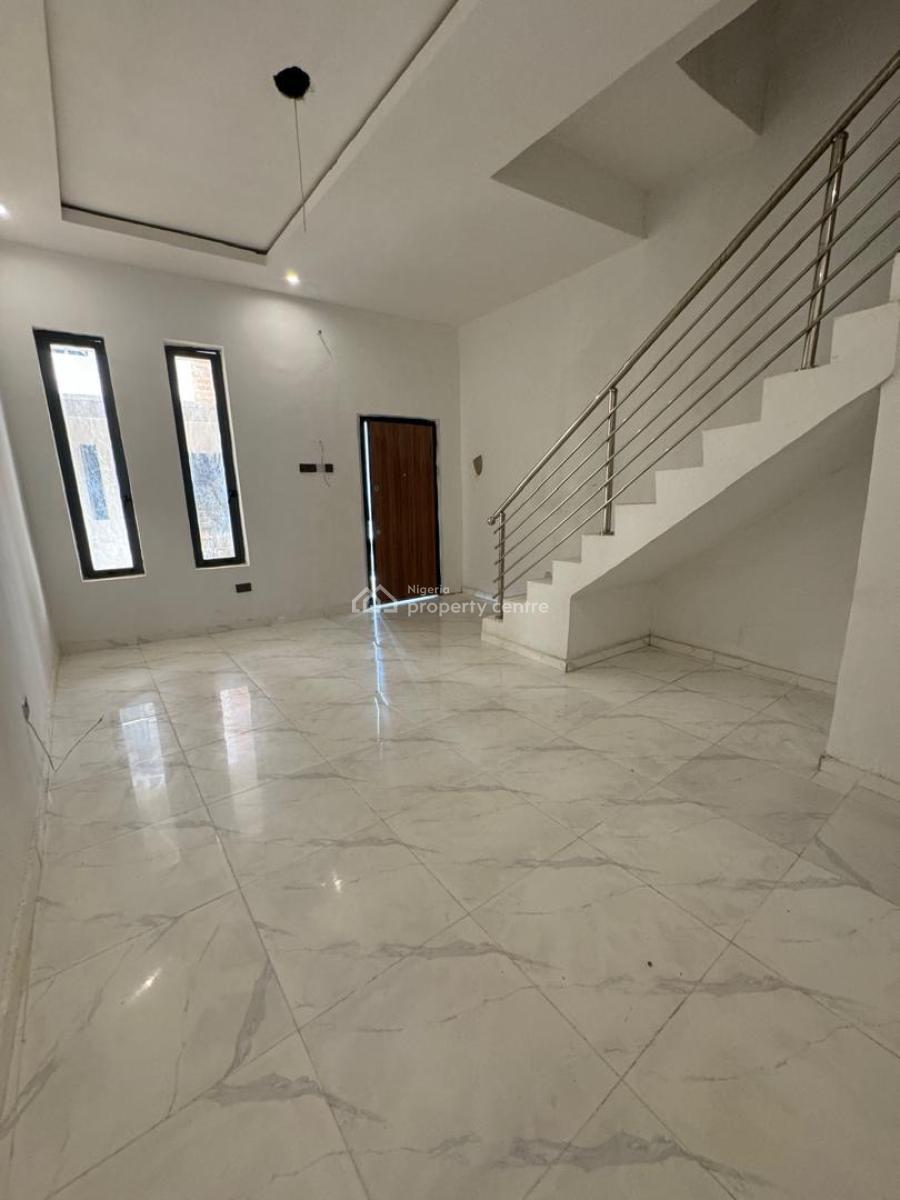 3 bedroom terraced duplex for sale