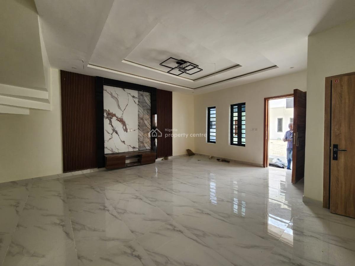 4 bedroom semi-detached duplex for sale