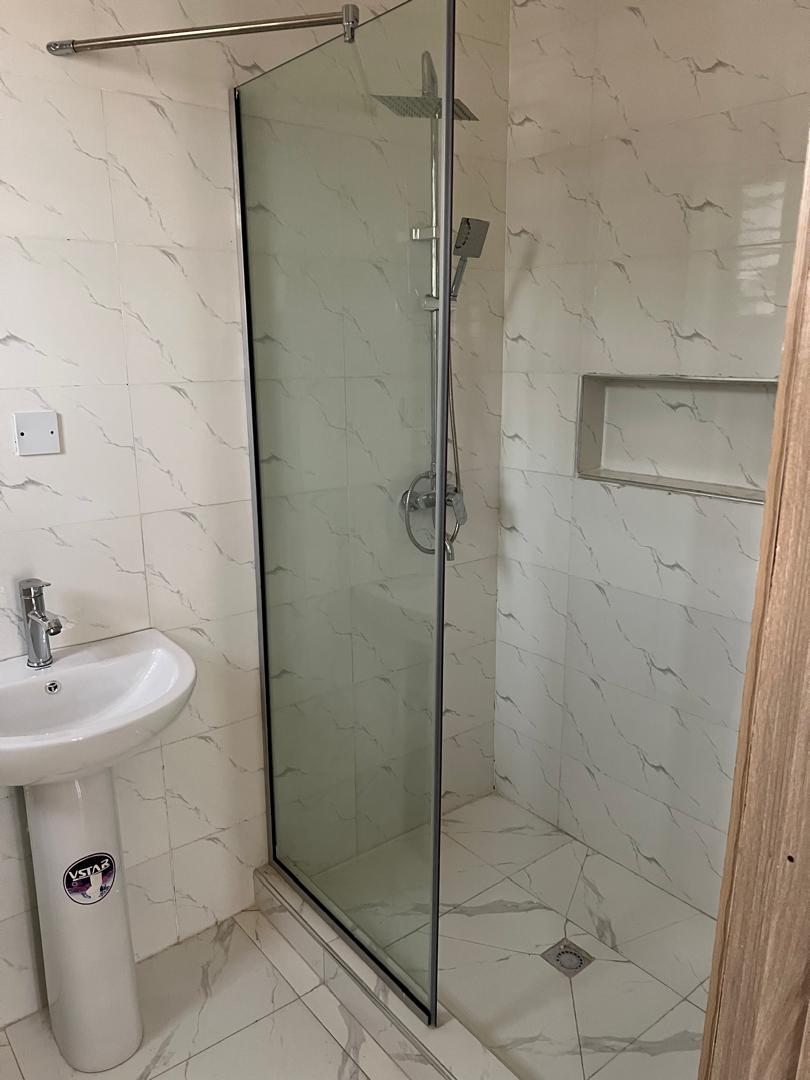 4 BedRoom in exclusive Florence court by vgc for rent