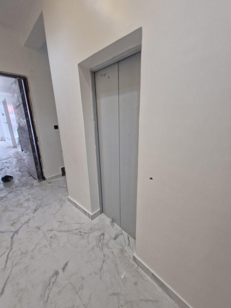 3 and 2 BED APARTMENT WITH ELEVATOR & POOL  Lekki Phase 1  3 bedroom-- 300m  2 bedroom-- 275m