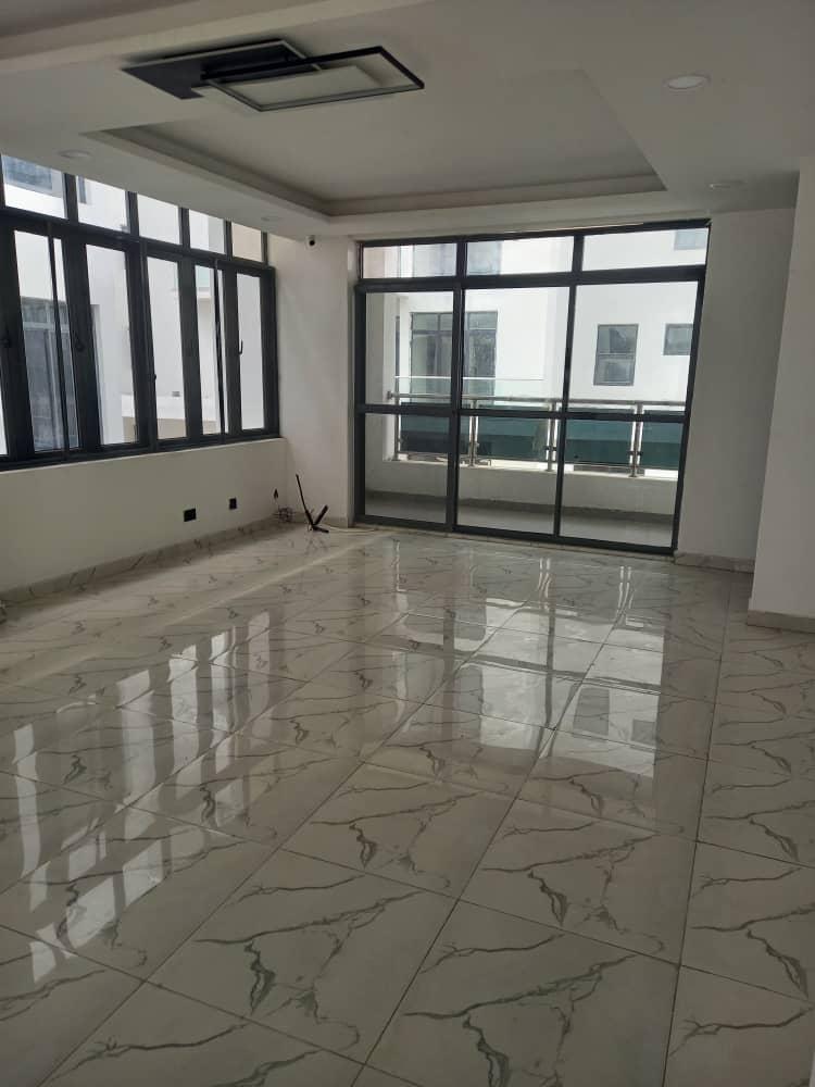 fully detached houses in Banana Island, Ikoyi for letting  Features: - 5 bedrooms all en-suite  $180,000 per annum per house