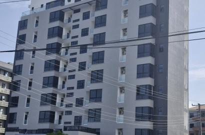 For Sale  SUPER LUXURY 3 BED WITH BQ, ELEVATOR, INFINITY POOL,  GYM ETC   Lekki Phase 1  ₦620m