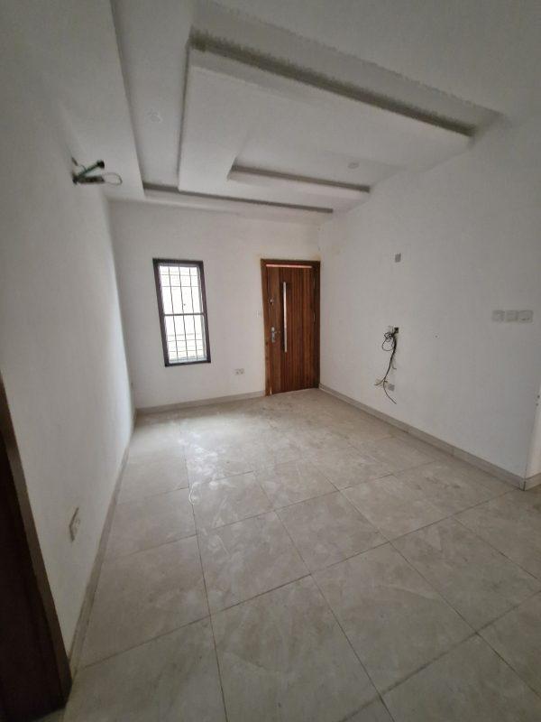 For Sale  5 BED FULLY DETACHED LEKKI PHASE 1  ₦600,000,000  all rooms ensuite