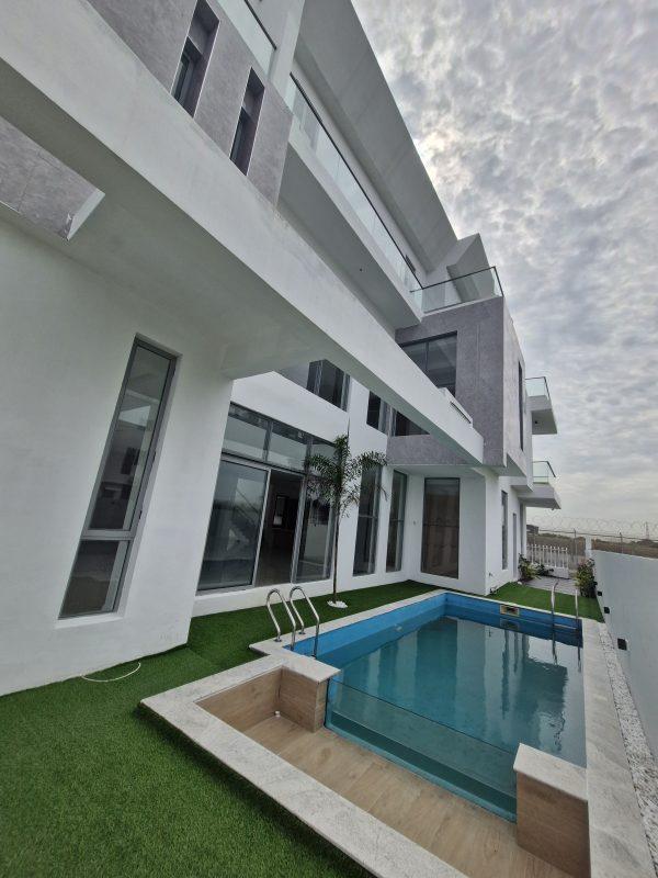5 BEDROOOM MANSION  FOR SALE  Osapa London, Lekki   ₦1,7B
