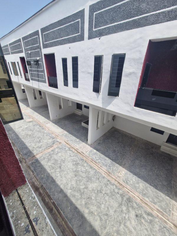3 BEDROOM TERRACE  Ajah   ₦90,000,000