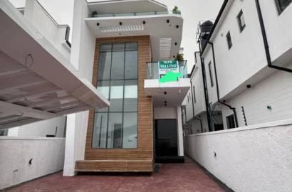 5 bedrooms fully detached duplexes with a room BQ  Ample parking space.Interlocked street and constant Power Supply  #250m  Lekki Palm City, Ajah