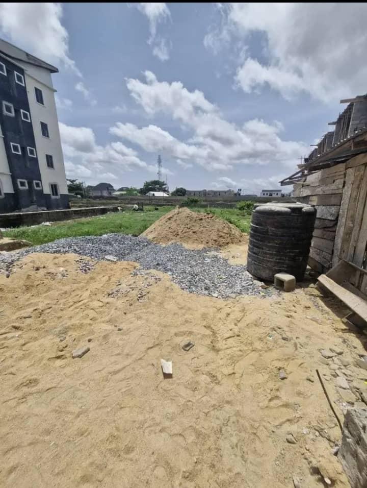 650 SQM OF LAND FOR SALE  Ajah ₦140m