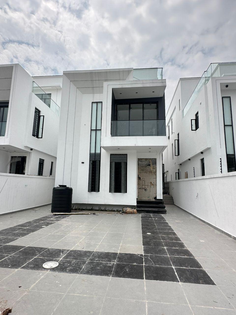 Contemporary 5 Bedroom Detached Duplex  For sale   📍 Lekkiphase1 Lekki , Lagos