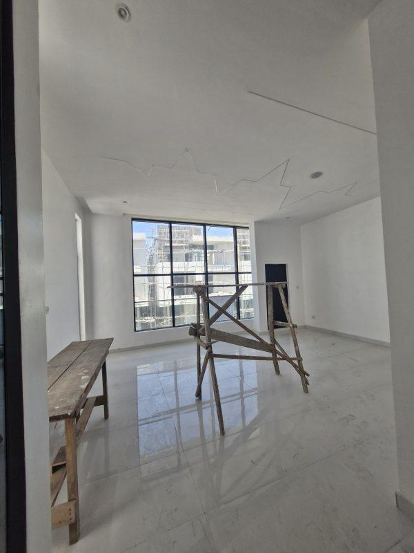 For Sale   5 BEDROOM FULLY DETACH DUPLEX WITH POOL  ,off Chevron drive, Lekki   ₦490,000,000