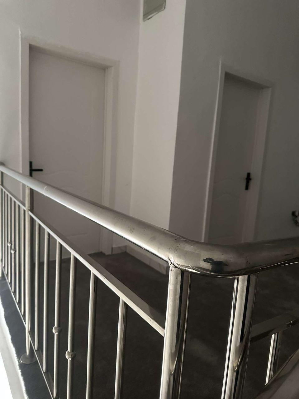 4 bedroom terrace Location: ikota GRA  Asking Price:  90 million