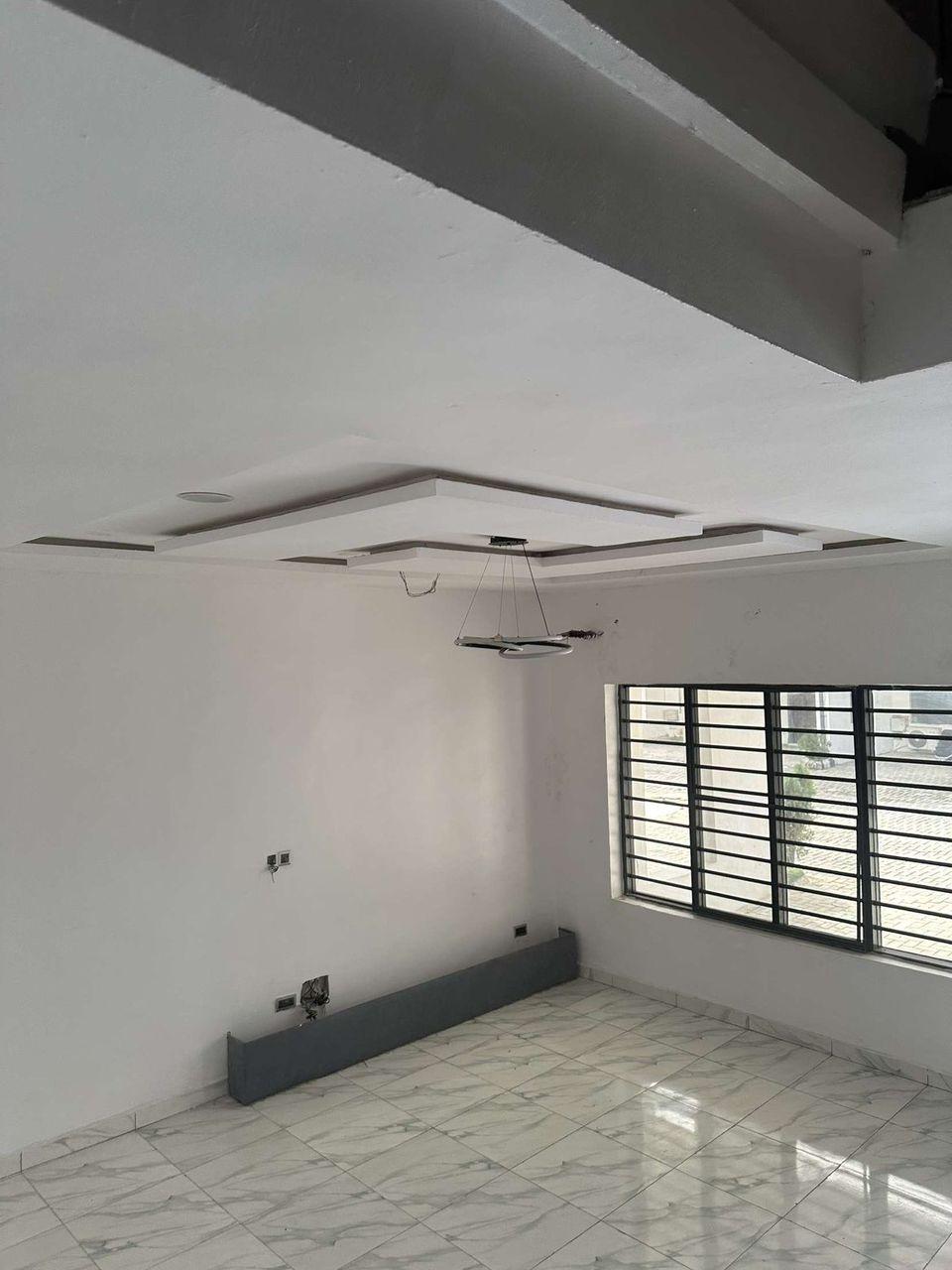 4 bedroom terrace Location: ikota GRA  Asking Price:  90 million