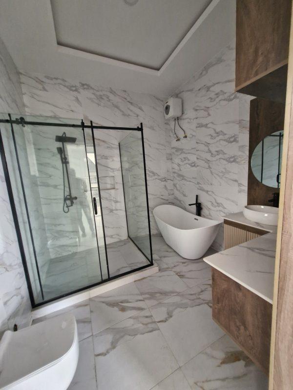 For Sale  BRAND NEW 5 BED MODERN DESIGNED DUPLEX WITH BQ  Osapa london, Lekki   ₦360,000,000