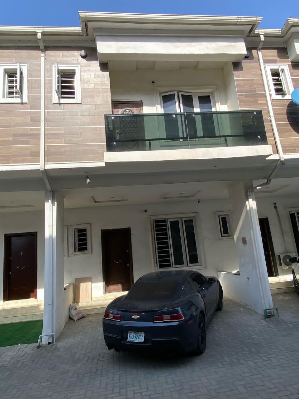 URGENT SALE AT ROYAL PINE  4bedroom terrace