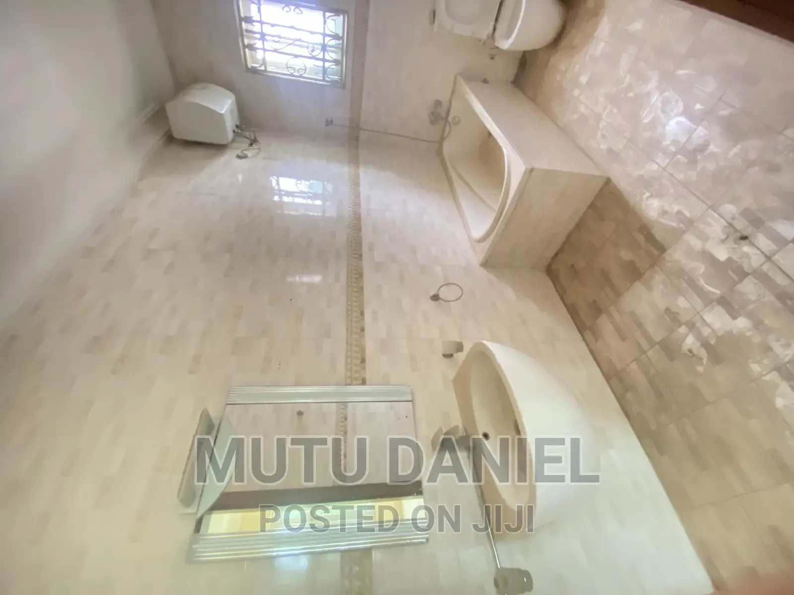 5bdrm Duplex in Asokoro for rent