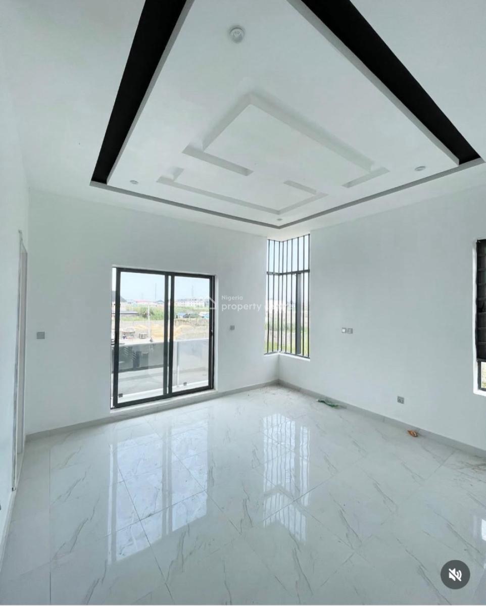 4 bedroom detached duplex for sale