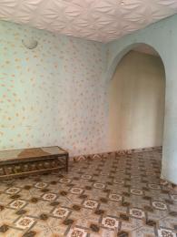 For rent: A 2 Bedroom Flat To Let Bankole Junction, Ashipa Road Tipper Garage Akala Express Ibadan Oyo  ₦ 600,000