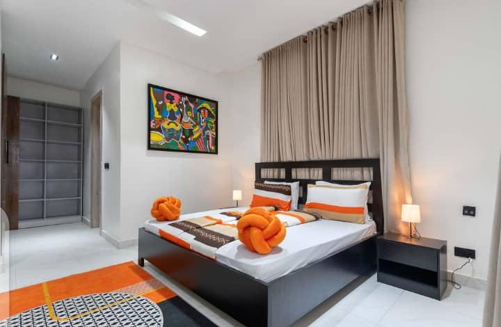 SkyView Three Bedroom Penthouse Available in Lekki Phase 1  ( Available for shortlet reservations from today)