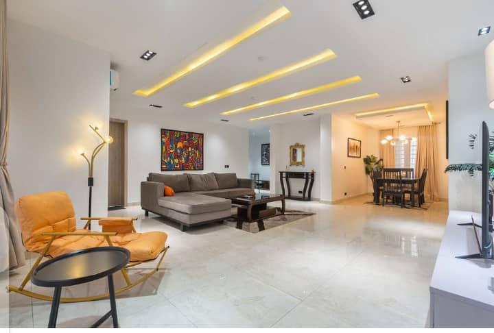 SkyView Three Bedroom Penthouse Available in Lekki Phase 1  ( Available for shortlet reservations from today)