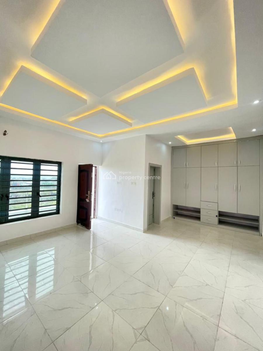 5 bedroom terraced duplex for sale