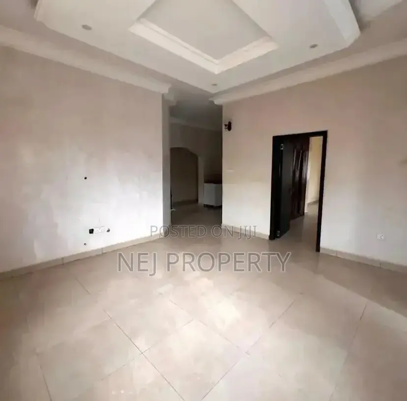 4bdrm Duplex in Life Camp for rent
