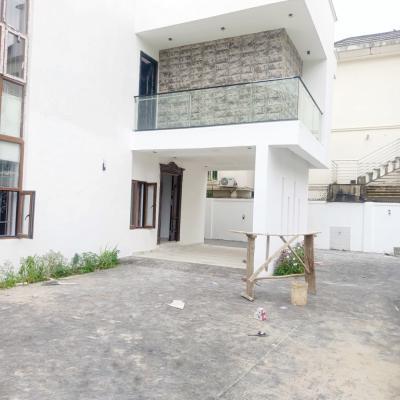 A Newly Built Spacious 6 Bedroom Fully Detached Duplex With Bq