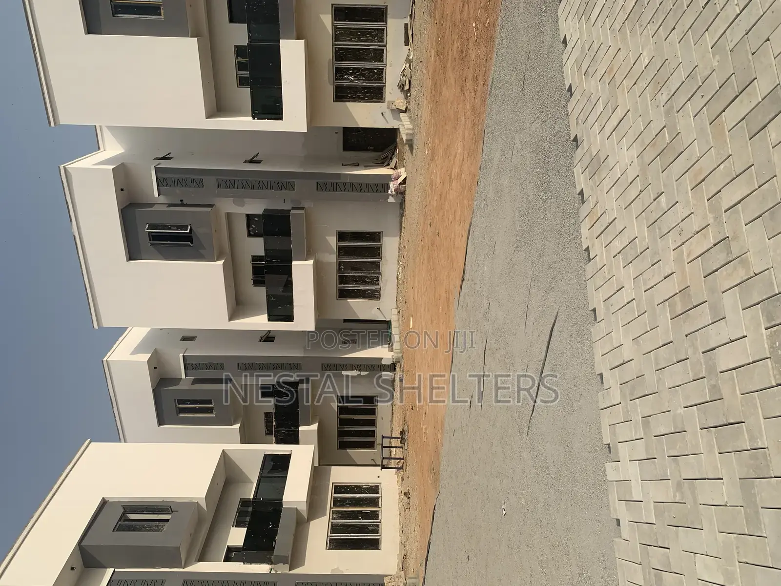 4bdrm Townhouse/Terrace in Mabushi for sale