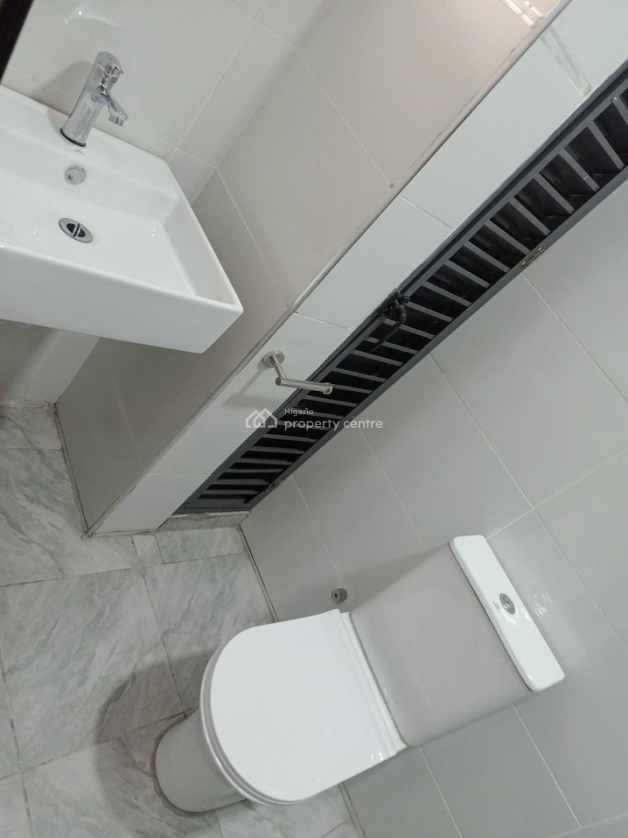 3 Bedroom Luxury Built Apartment With Bq