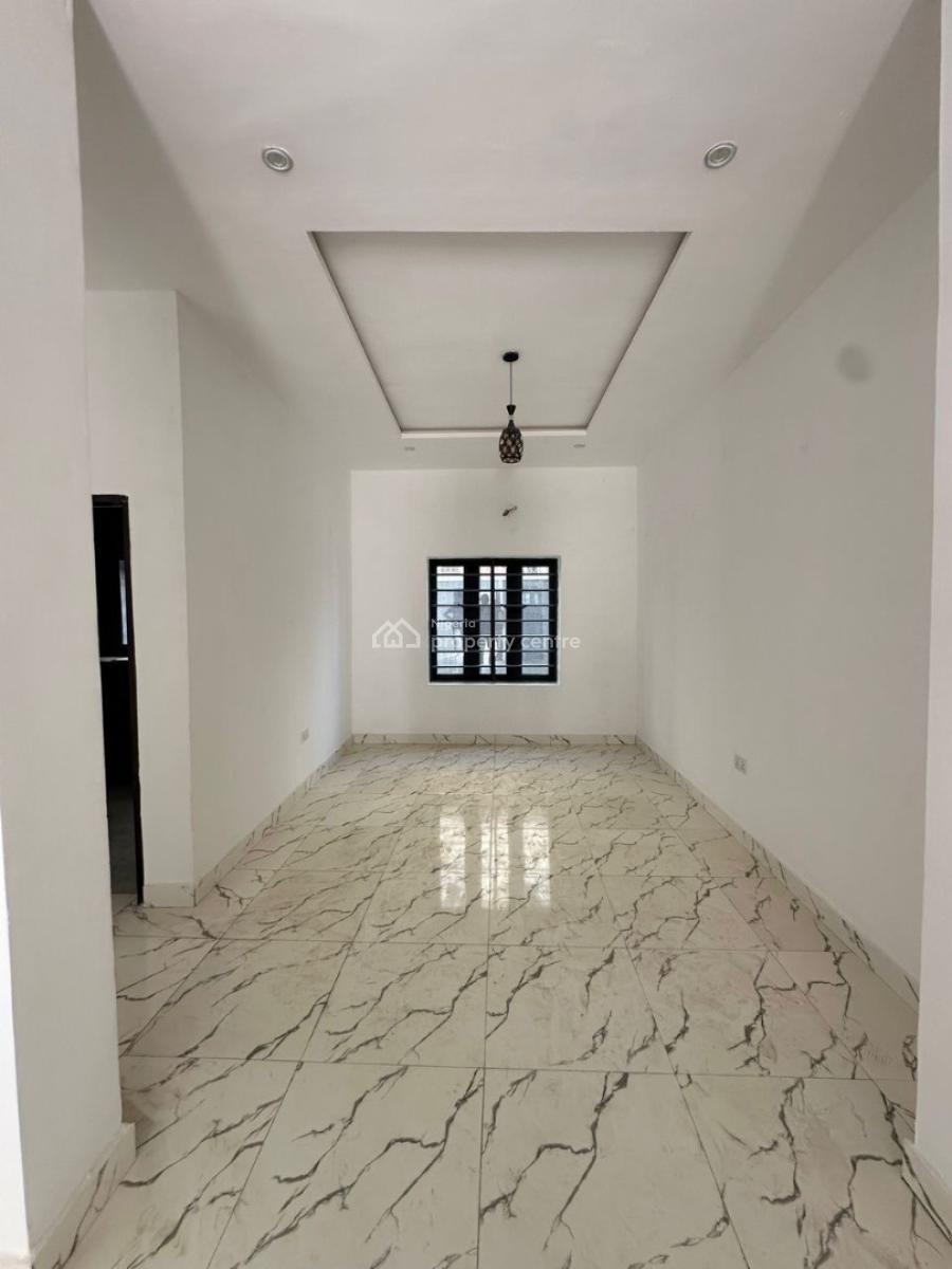 Well Finished 2 Bedroom Apartment