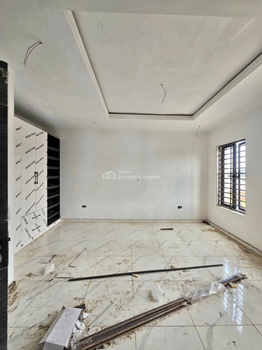 4 bedroom terraced duplex for sale