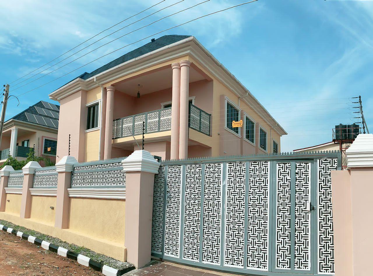 FOR SALE,  FULLY Detached 4 bedroom duplex with BQ