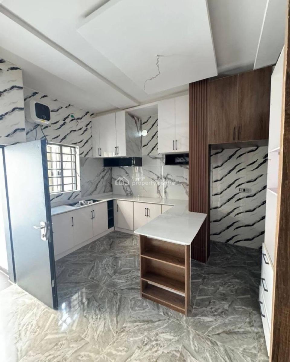 4 bedroom detached duplex for sale ,Crystal View Estate, Golf Estate, Port Harcourt, Rivers