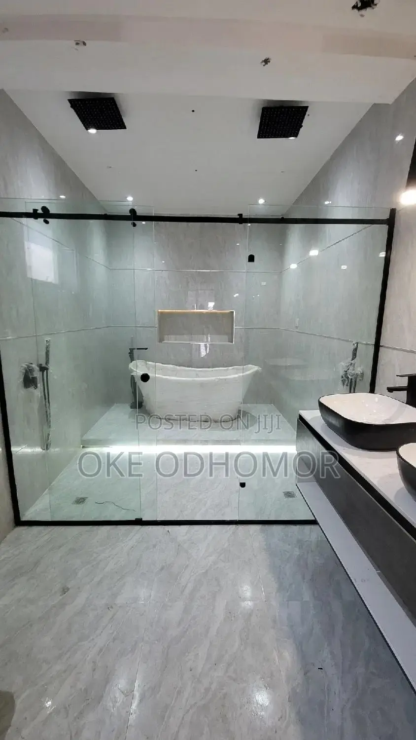 5bdrm Duplex in Atlantic View, Lekki for sale